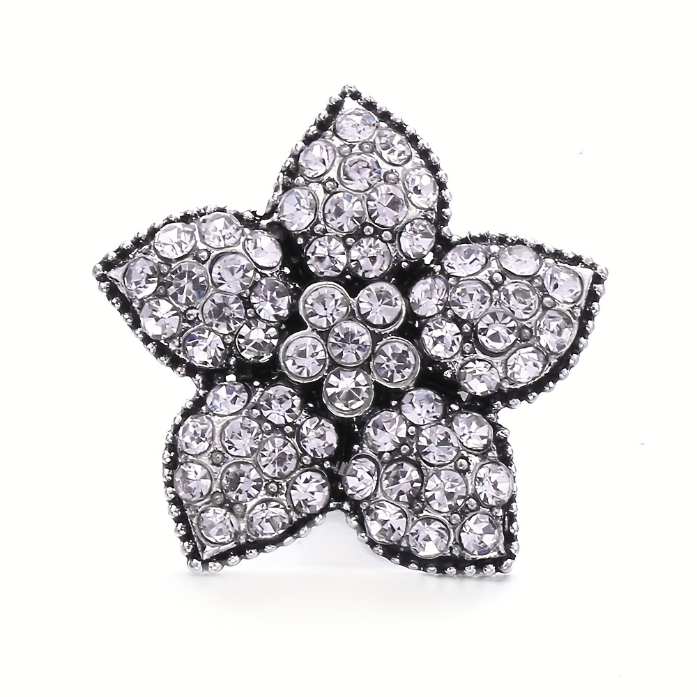 Alloy Flower Button Rhinestone Inlaid Bracelet Bangle